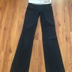 Victoria’s Secret Pink yoga pants